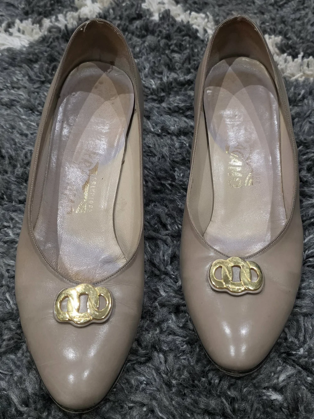 Salvatore Ferragamo Classic Women's Taupe Leather Pumps with Gold  Accent 7.5B